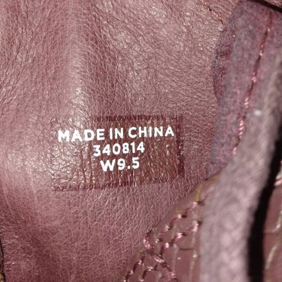 Tom's Maroon Snakeskin Embossed Leather Women's Fashion Sneakers - sz. 9 1/2 - Picture 6 of 6